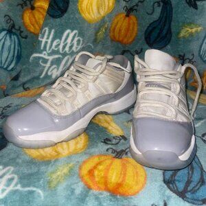 Air Jordan 11 Retro Low